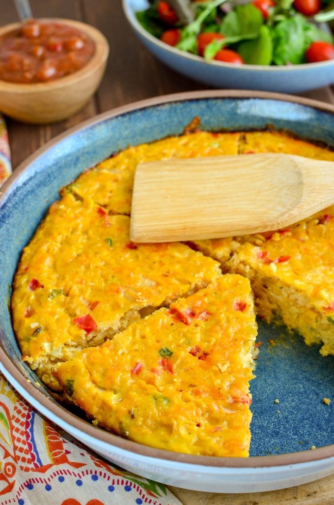 This vegetarian Lentil Cheddar Sweetcorn Bake is perfect for a quick grab and go lunch or snack. Gluten Free, Vegetarian, Slimming Eats and Weight Watchers friendly. | www.slimmingeats.com