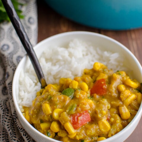 Coconut Vegetable Curry (Vegan) | Slimming Eats