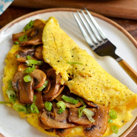 Sticky Sriracha Mushroom Omelette