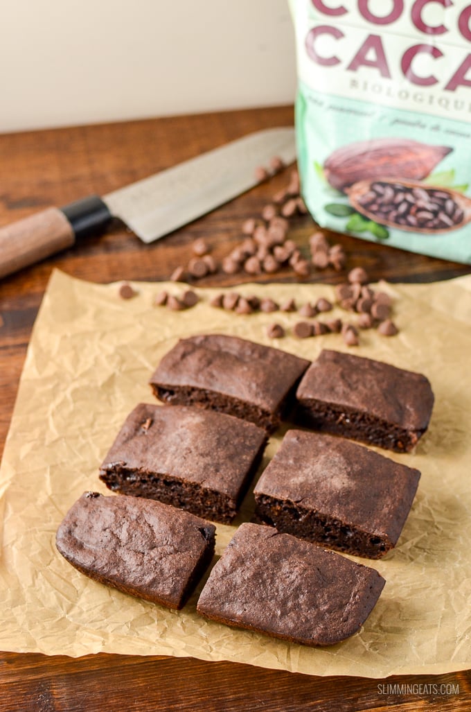 These are by far the best ever low syn chocolate brownies you will make. Real Ingredients, low syns and delicious chocolately flavour. Dairy Free, Vegetarian, Slimming World and Weight Watchers friendly