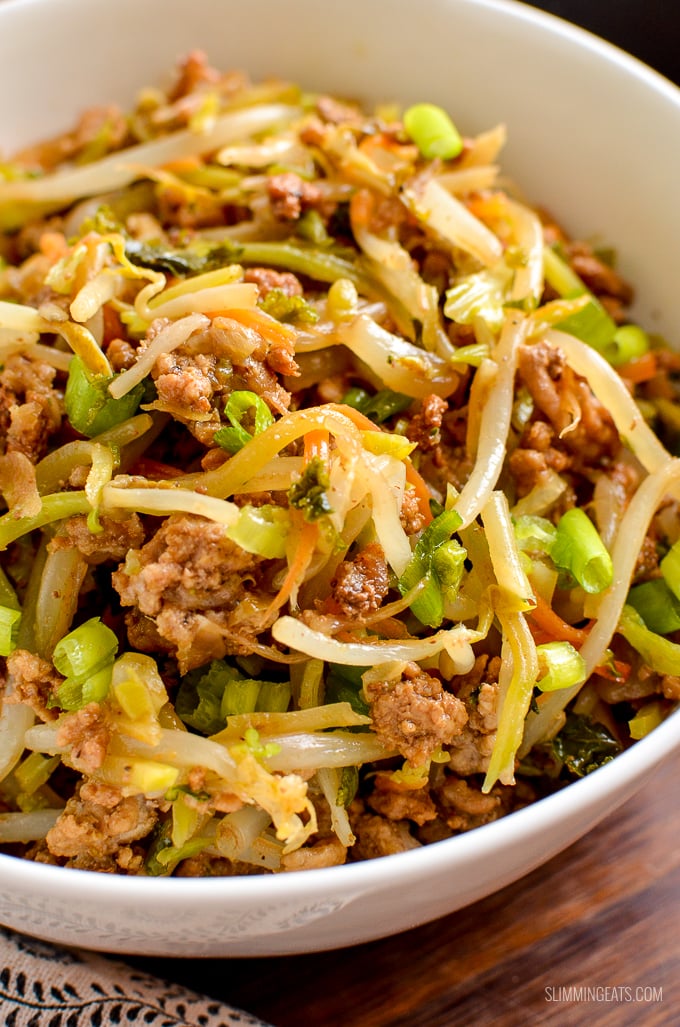Craving some take out Chinese food but trying to be healthy? Dig into this healthy Spring Roll in a Bowl. Packed with speed foods and will satisfy your Umami cravings but not ruin your diet.| gluten free, dairy free, paleo, Slimming Eats and Weight Watchers friendly Craving some take out Chinese food but trying to be healthy? Dig into this healthy Spring Roll in a Bowl. Packed with speed foods and will satisfy your Umami cravings but not ruin your diet.| gluten free, dairy free, paleo, Slimming Eats and Weight Watchers friendly