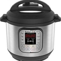 Instant Pot Duo V2 7-in-1 Electric Pressure Cooker, 6 Qt, 5.5L 1000 W, Brushed Stainless Steel/Black, 220-240v, Stainless Steel Inner Pot