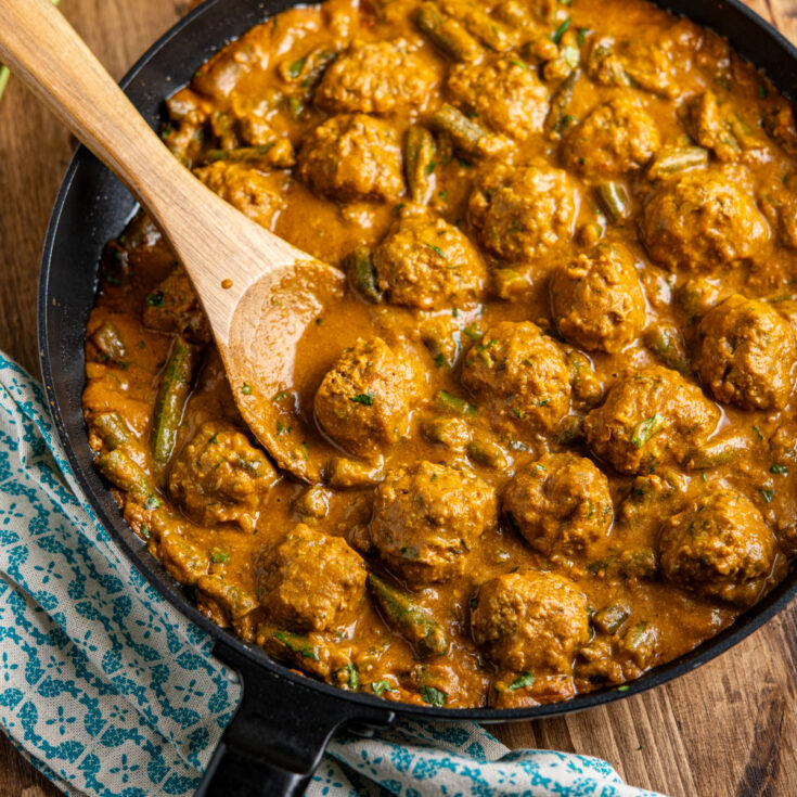 Coconut Beef Meatball Curry