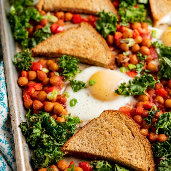 Chickpea, Egg and Kale Tray Bake
