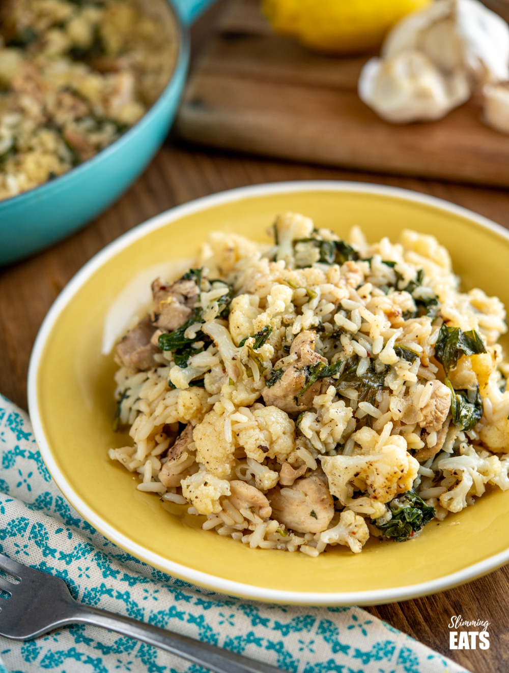 One Pot Lemon Garlic Chicken Rice - Slimming Eats