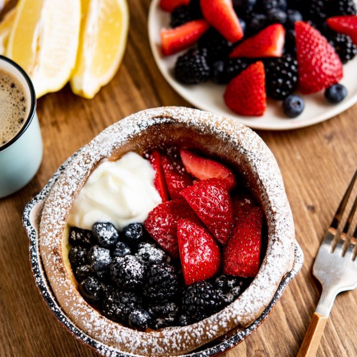 Healthier Dutch Baby with Berries and Yoghurt