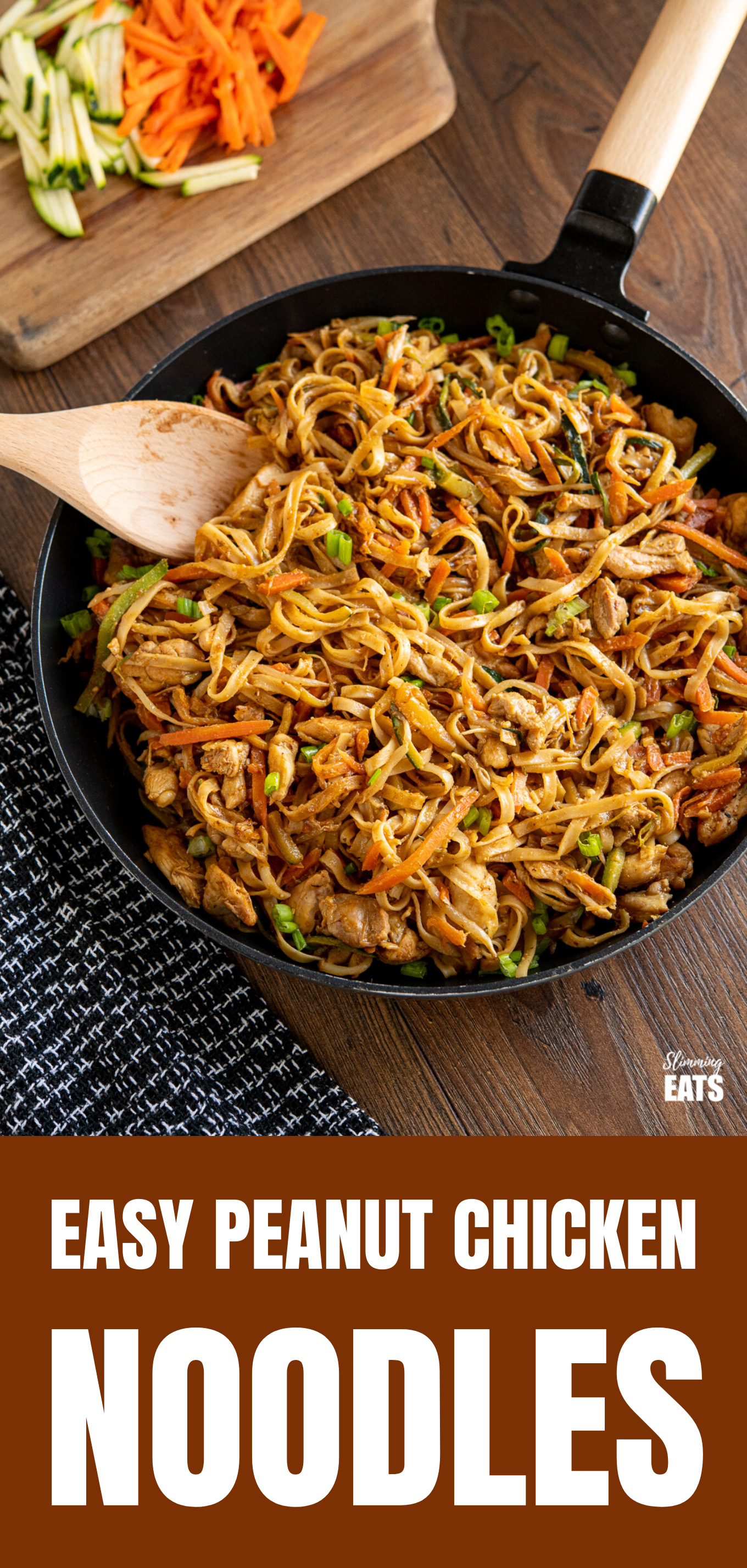 Easy Peanut Chicken Noodles (from www.slimmingeats.com) - a delicious simple noodle stir fry with chicken, vegetables and a peanut sauce. #slimmingworld #weightwatchers #peanut #chicken #noodles Easy Peanut Chicken Noodles featured pin