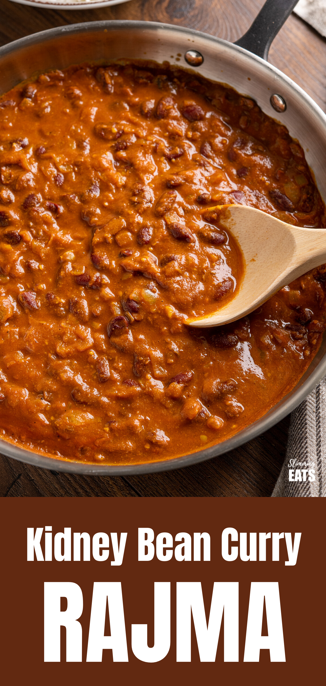 Kidney Bean Curry (Rajma) from www.slimmingeats.com - a delicious vegetarian curry made with Red Kidney Beans, onions, tomato (passata) and a blend of spices. #bean #curry #slimmingeats #weightwatchers #vegetarian #Indian Kidney Bean Curry (Rajma) featured pin image