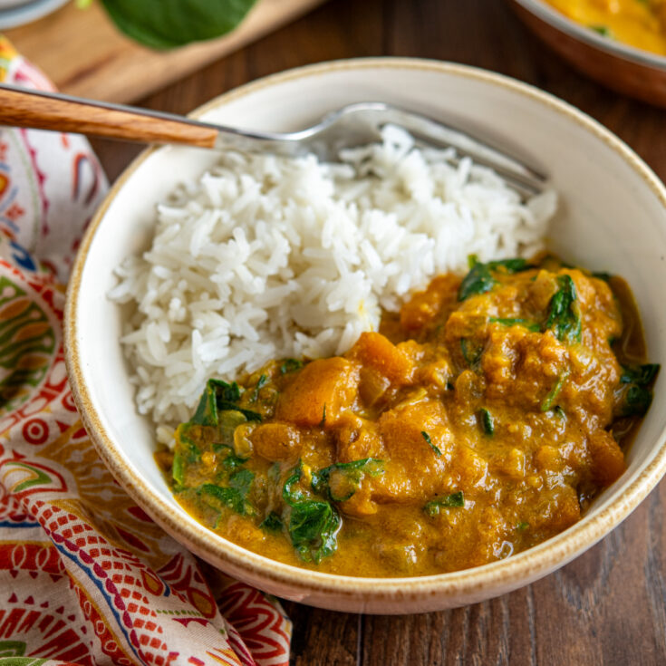 Easy Butternut Squash Curry with Spinach 