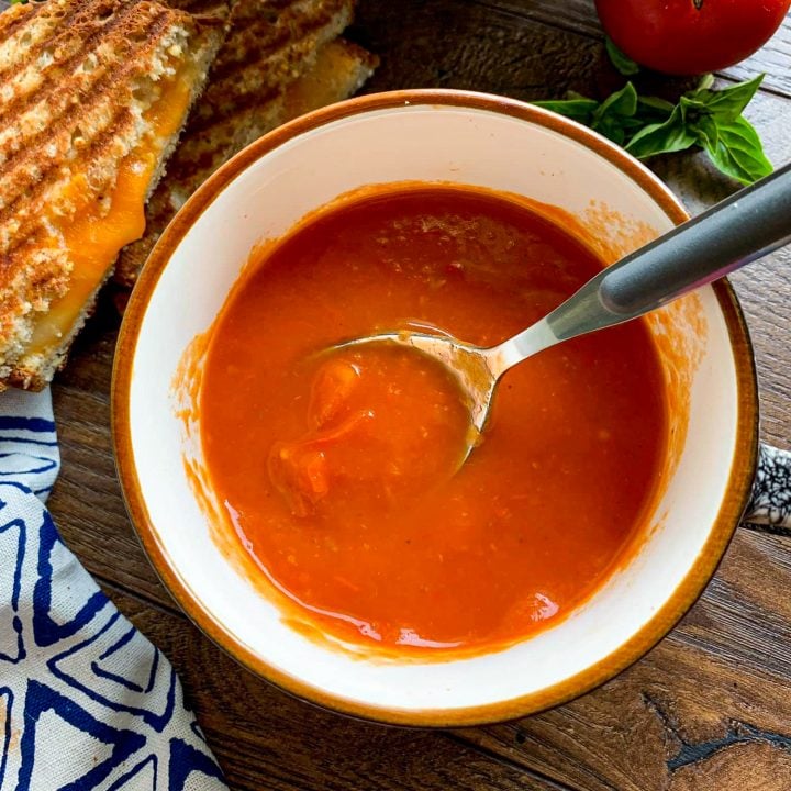 Roasted Red Pepper and Tomato Soup