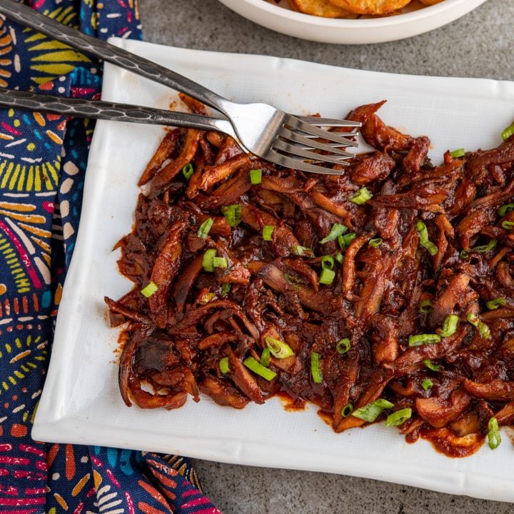 Pulled Mushrooms with BBQ Sauce