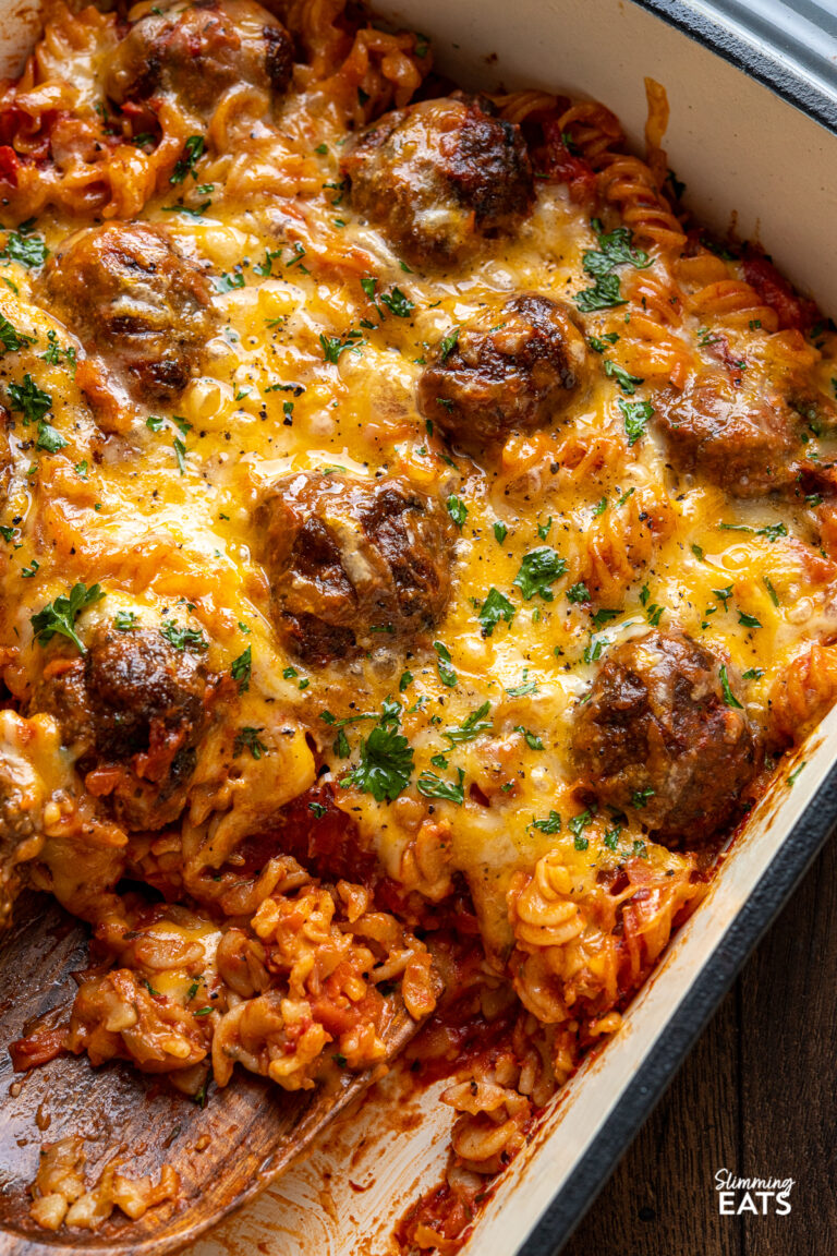 Cheesy Meatball Pasta Bake Slimming Eats