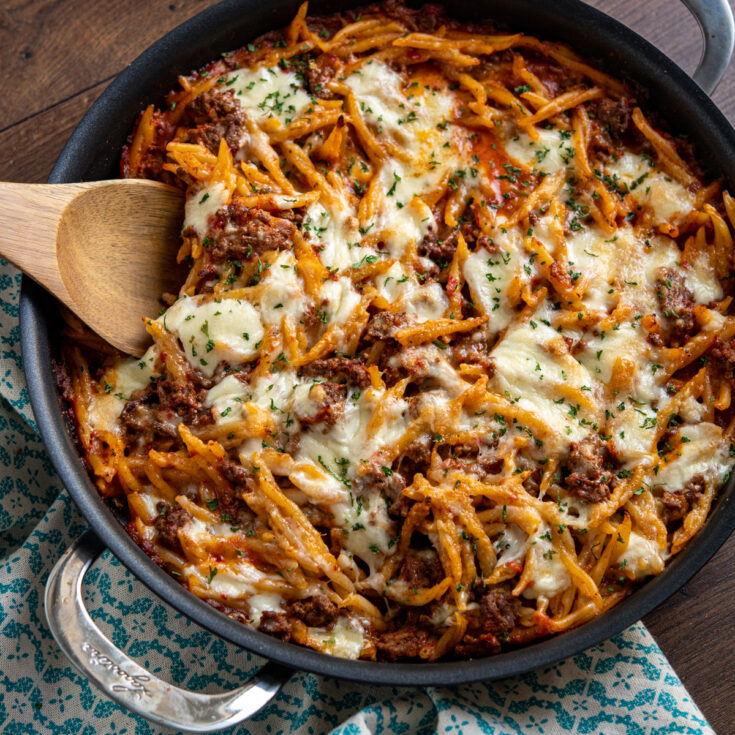Creamy Beef Roasted Red Pepper Pasta Bake