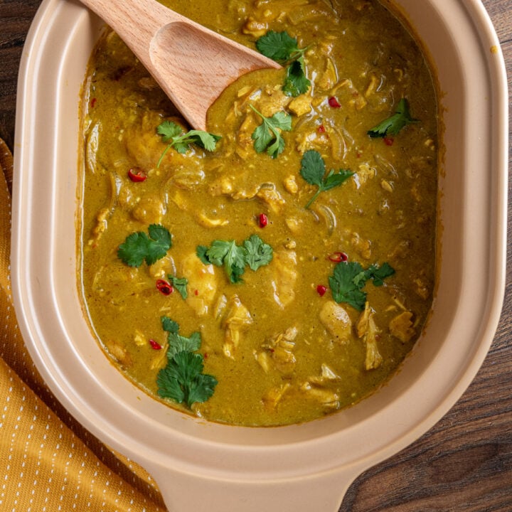Slow Cooker Coconut Sweet Chilli Chicken Curry