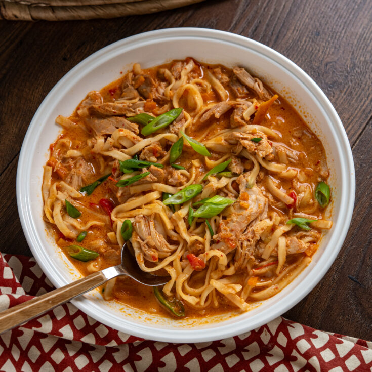 Slow Cooker Coconut Gochujang Chicken Noodles